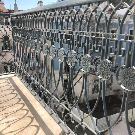 Апартаменты New!! Luxury Avenida Da Liberdade Flat- With Rooftop And Pool
