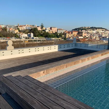 New!! Luxury Avenida Da Liberdade Flat- With Rooftop And Pool * Лиссабон