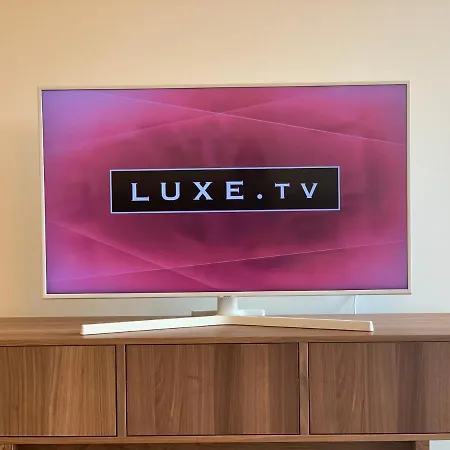 New!! Luxury Avenida Da Liberdade Flat- With Rooftop And Pool * Lisboa