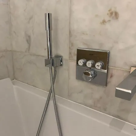 Apartman New!! Luxury Avenida Da Liberdade Flat- With Rooftop And Pool