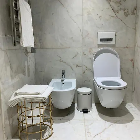 New!! Luxury Avenida Da Liberdade Flat- With Rooftop And Pool Apartman *