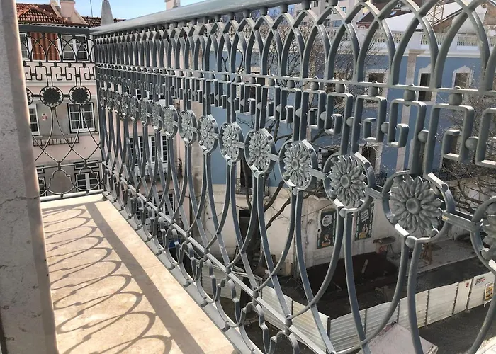 아파트 New!! Luxury Avenida Da Liberdade Flat- With Rooftop And Pool