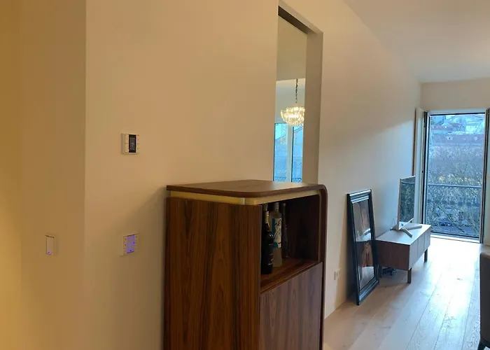 New!! Luxury Avenida Da Liberdade Flat- With Rooftop And Pool 아파트