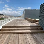New!! Luxury Avenida Da Liberdade Flat- With Rooftop And Pool Διαμέρισμα