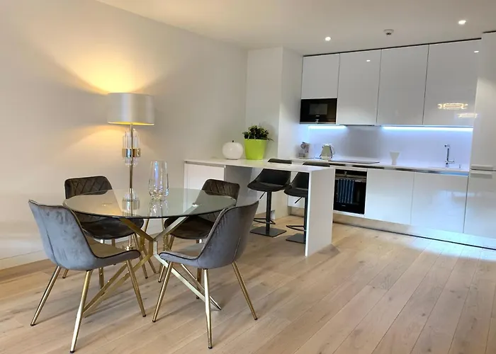 New!! Luxury Avenida Da Liberdade Flat- With Rooftop And Pool Apartmán *