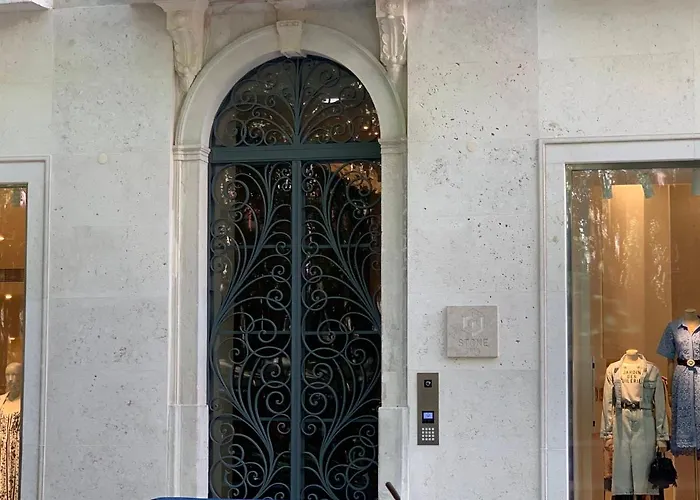 New!! Luxury Avenida Da Liberdade Flat- With Rooftop And Pool *